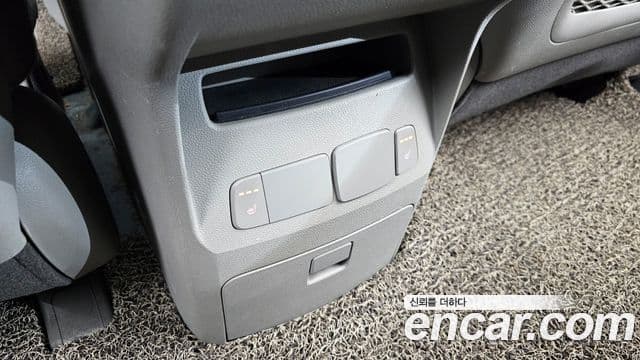 Kia All New Carnival Luxury, 2016 19