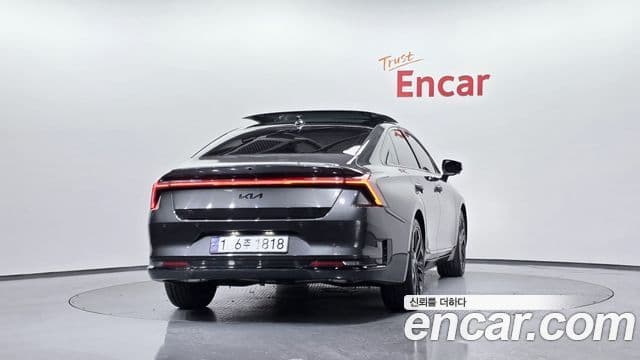 Kia The / новый New K8 гибрид Signature чёрный, 2025 4