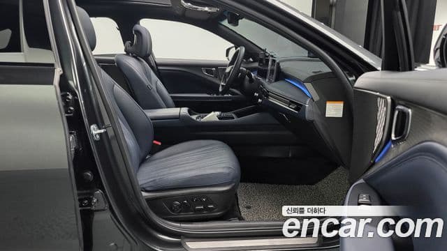 Kia The / новый New K8 гибрид Signature чёрный, 2025 10