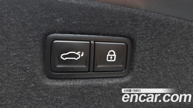 Kia The / новый New K8 гибрид Signature чёрный, 2025 20