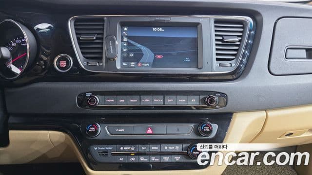 Kia All New Carnival Prestige, 2017 14