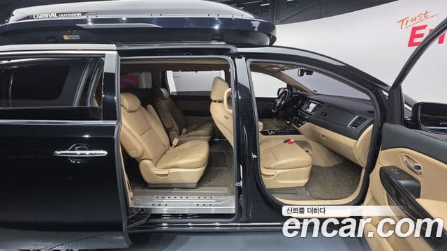 Kia All New Carnival Prestige, 2017 19