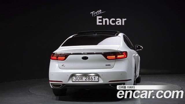 Kia All New K7 гибрид Noblesse, 2017 4