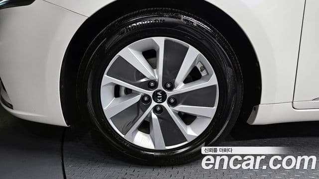 Kia All New K7 гибрид Noblesse, 2017 все фото