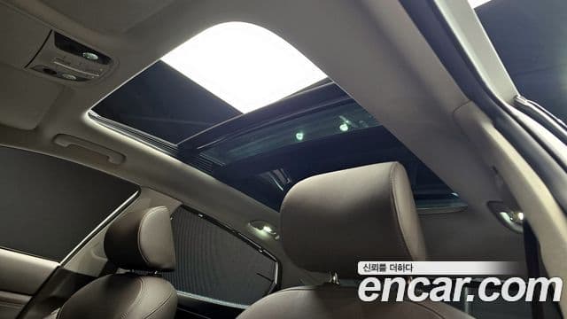 Kia All New K7 гибрид Noblesse, 2017 19