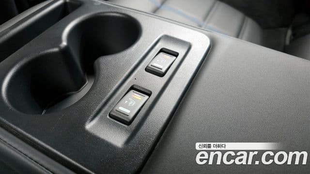 Renault Korea(Samsung) The / новый New SM6 1.8 TCe Инспайр (Inspire), 2024 18