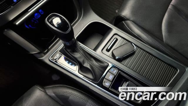 Hyundai LF Sonata Special, 2016 9