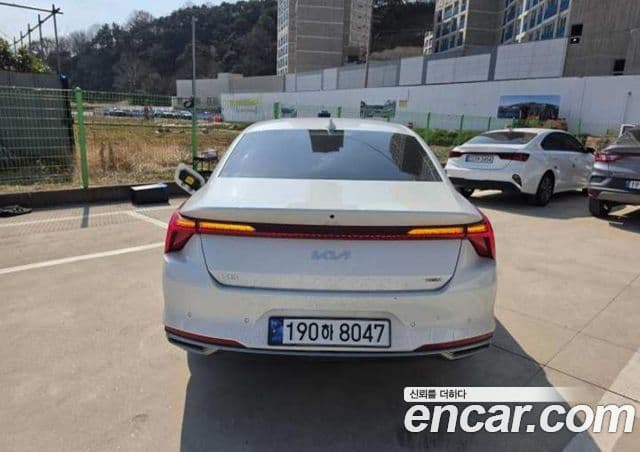 Kia K8 гибрид Noblesse Light, 2023 3