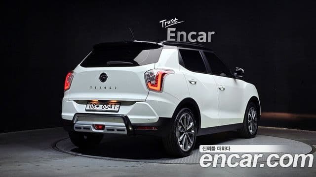KG모빌리티(SsangYong) Tivoli дизель LX 2WD, 2017 2