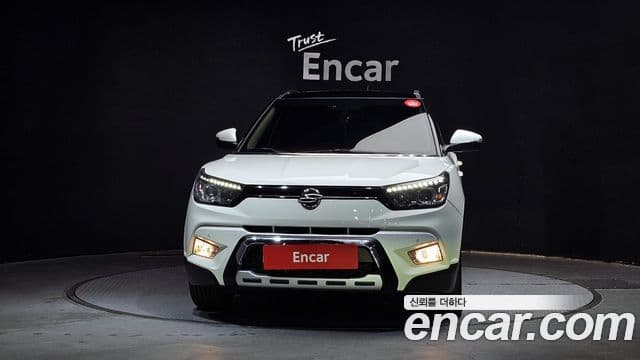 KG모빌리티(SsangYong) Tivoli дизель LX 2WD, 2017 3