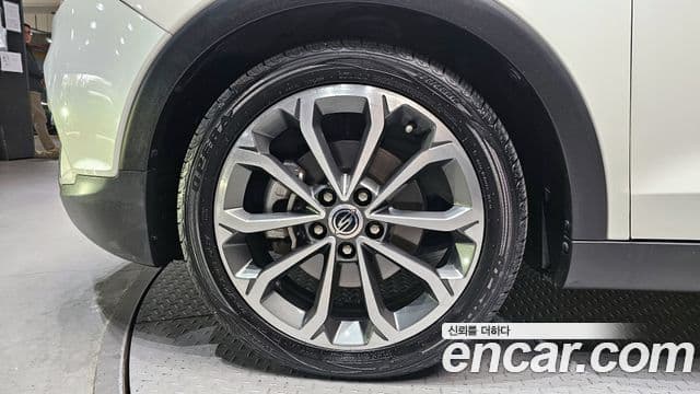 KG모빌리티(SsangYong) Tivoli дизель LX 2WD, 2017 все фото