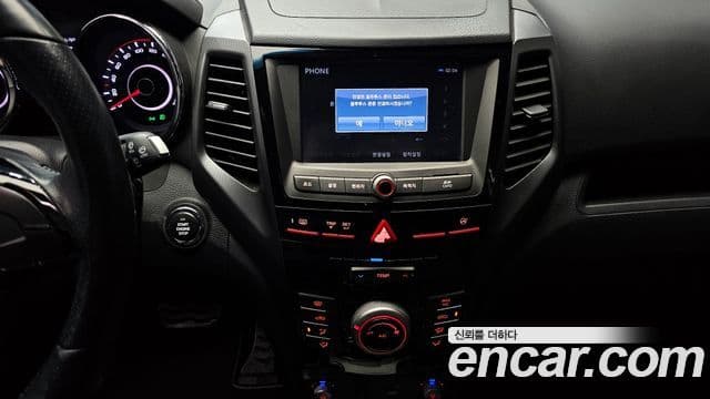 KG모빌리티(SsangYong) Tivoli дизель LX 2WD, 2017 14