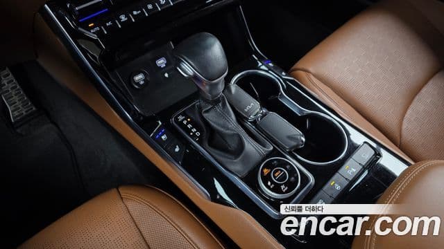 Kia Mohave The / новый Master Platinum, 2023 9