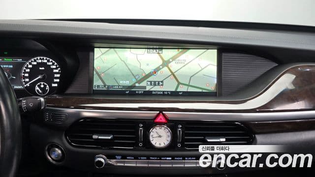 Genesis EQ900 Luxury, 2016 15