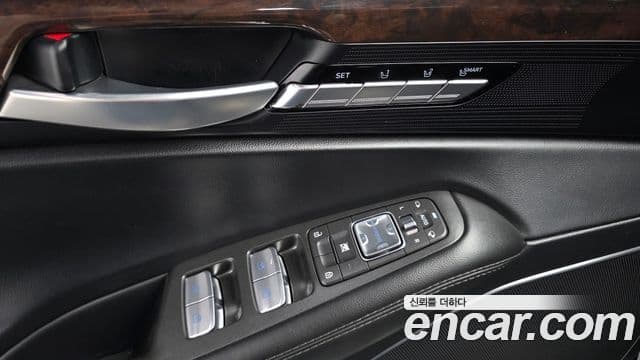 Genesis EQ900 Luxury, 2016 19