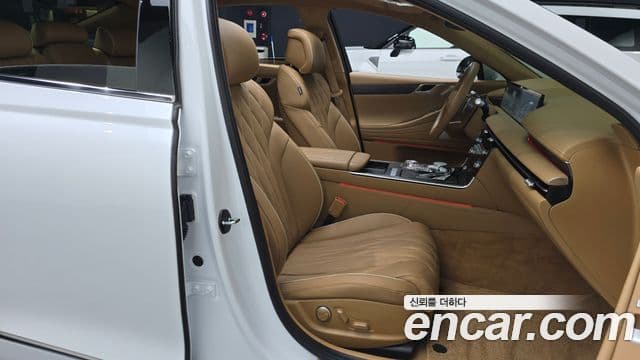 Genesis G80 (RG3) бензин 2.5 турбо AWD, 2025 10