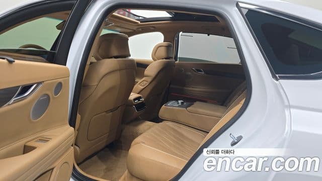 Genesis G80 (RG3) бензин 2.5 турбо AWD, 2025 12