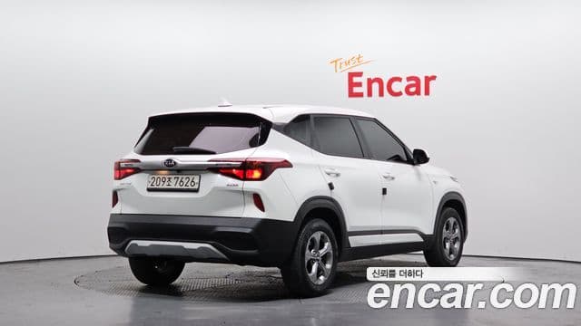 Kia Seltos Trendy, 2022 2