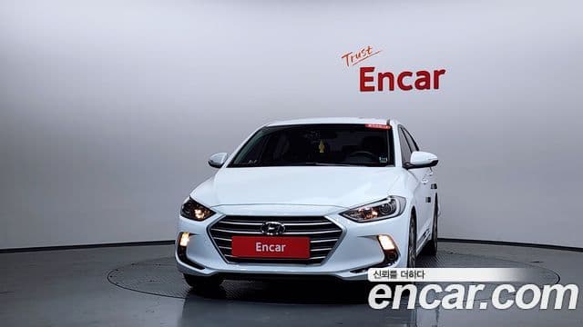 Hyundai Avante AD 1.6 GDI Value Plus, 2018 3