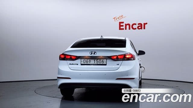 Hyundai Avante AD 1.6 GDI Value Plus, 2018 4