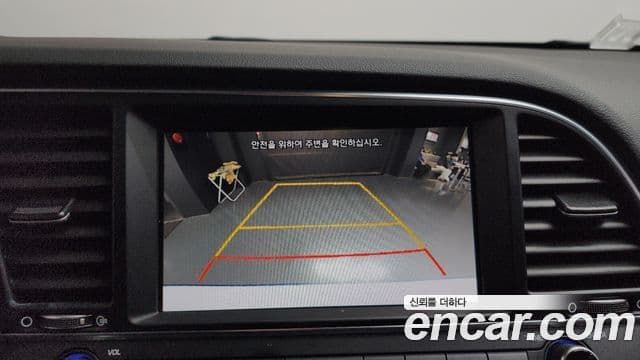 Hyundai Avante AD 1.6 GDI Value Plus, 2018 18