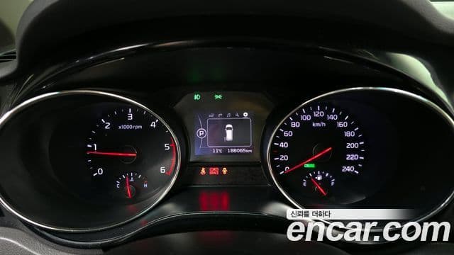 Kia All New Carnival Prestige, 2017 8