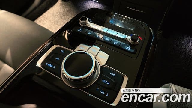 Genesis G90 Luxury, 2019 19