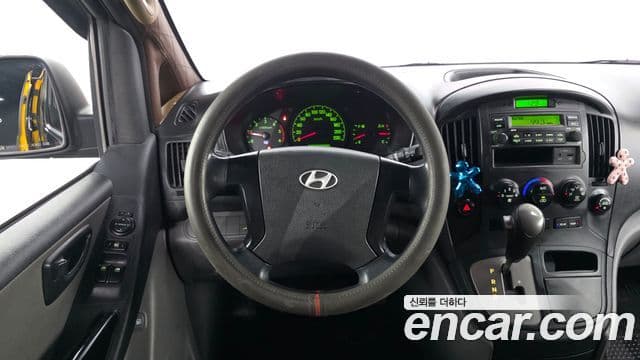 Hyundai Grand Starex CVX Deluxe, 2013 13