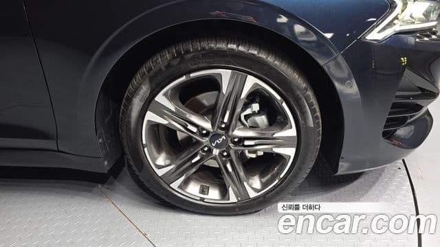 Kia K5 3세대 Signature, 2023 все фото