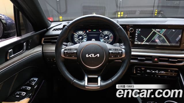 Kia K5 3세대 Signature, 2023 13