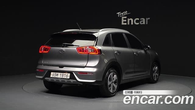Kia Niro Noblesse, 2018 2