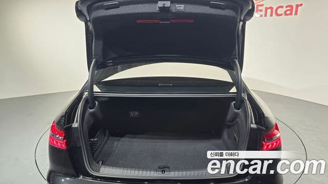 Audi A6 (C8), 2021 20