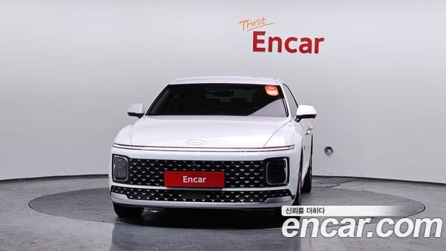 Hyundai Grandeur (GN7) Premium, 2023 3