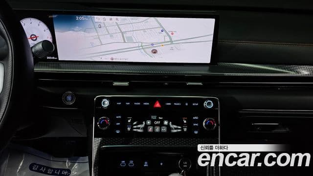 Genesis GV80 купе, 2024 15