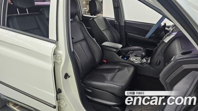 KG모빌리티(SsangYong) Korando Sport Club, 2016 11