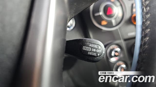 KG모빌리티(SsangYong) Korando Sport Club, 2016 16