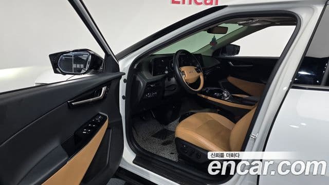 Kia EV6 Earth, 2023 10