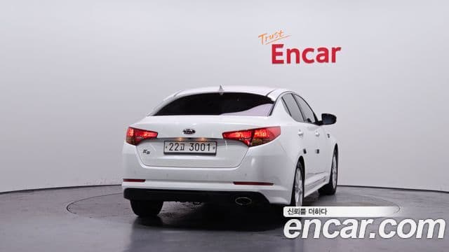 Kia K5 Luxury, 2011 4