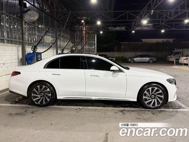 Mercedes-Benz E-класс W214 Exclusive, 2025 6