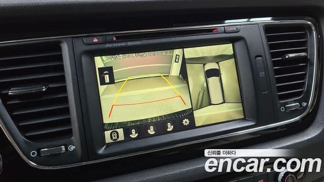 Kia All New Carnival President, 2016 15