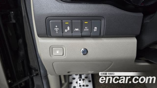 Kia All New Carnival President, 2016 17