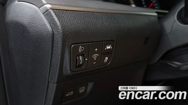 Kia K5 гибрид 3세대 Prestige, 2023 12