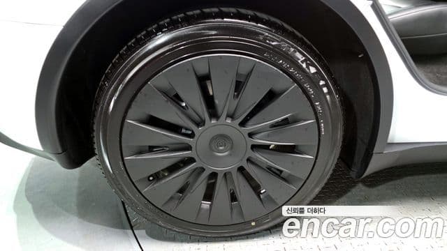 Tesla модель Y, 2024 все фото