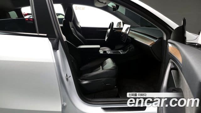 Tesla модель Y, 2024 11