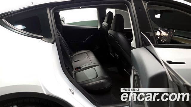 Tesla модель Y, 2024 12