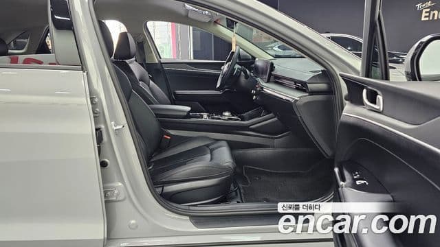 Kia The / новый New K5 3세대 Prestige, 2026 11