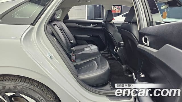 Kia The / новый New K5 3세대 Prestige, 2026 12