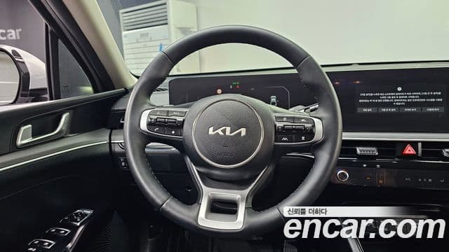 Kia The / новый New K5 3세대 Prestige, 2026 13