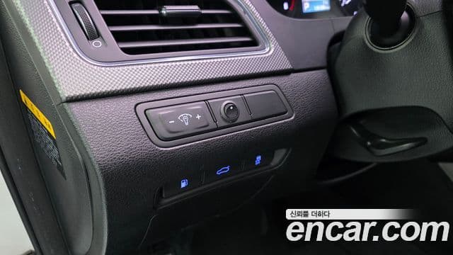 Hyundai LF Sonata Special, 2015 14