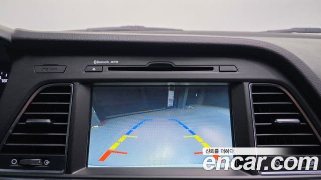 Hyundai LF Sonata Special, 2015 18